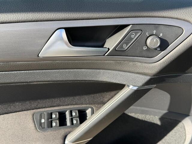 Volkswagen GOLF Variant 1.4 TSI CL Bns