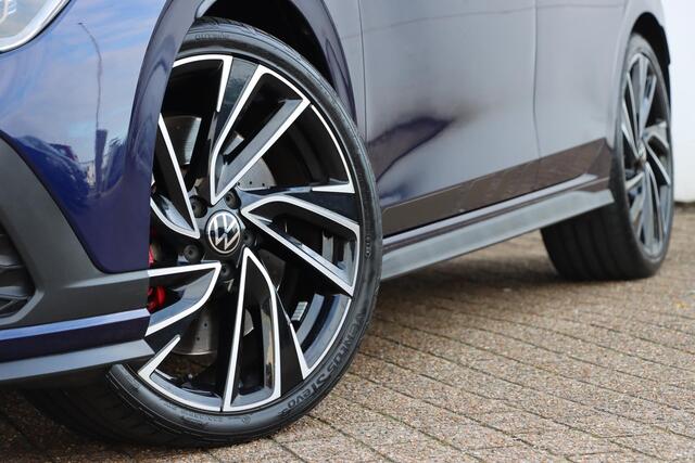 Volkswagen GOLF 2.0 TSI GTI Clubsport 300pk DSG7 | Carplay | Stuurverwarming | Stoelverwarming | Camera
