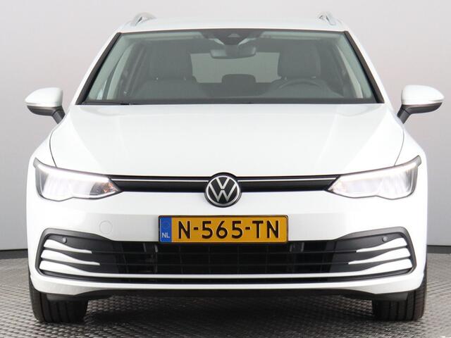 Volkswagen GOLF Variant 1.0 eTSI Life (NL-Auto / Trekhaak / Massage / ACC / Carplay / 17'')