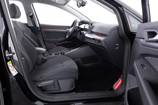 Volkswagen GOLF 1.5 eHybrid Style Business | LED | NAVI | ECC | PHEV