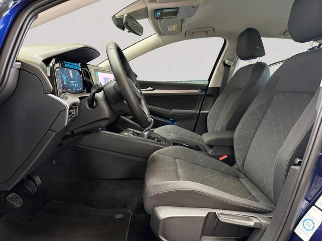 Volkswagen GOLF VIII Lim. Life