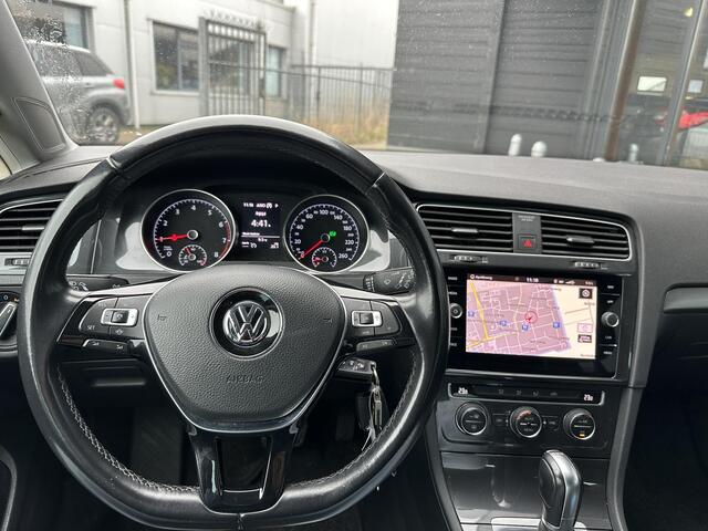 Volkswagen GOLF Variant 1.0 TSI Comfortline | Zeer Nette Staat | AUTOMAAT | NL AUTO | Parkeersensoren Voor en Achter | Adaptive Cruise Controle | All Season Banden | Navigatie | 2 Sleutels |