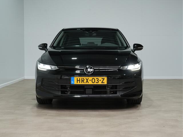Volkswagen GOLF 1.5 eHybrid 204pk PHEV Life Edition Navigatie Virtual Cockpit 32