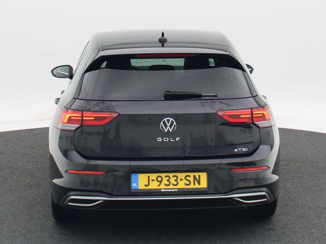 Volkswagen GOLF 1.5 eTSi 150 Pk Automaat Style | Adaptive Cruise | Climatronic | Camera | CarPlay | Navigatie | 17 Inch