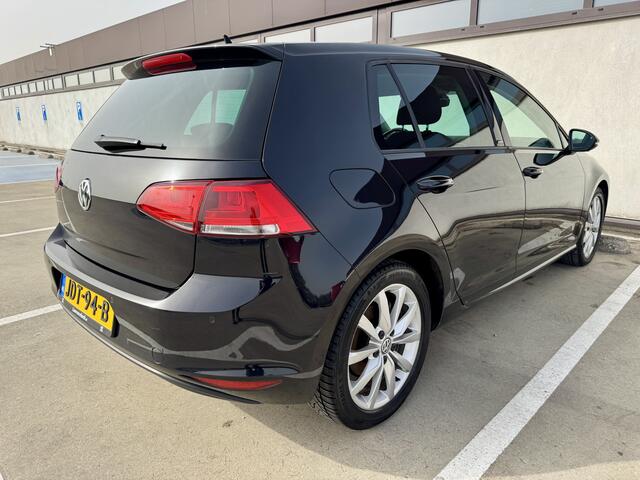 Volkswagen GOLF 1.2 TSI Connected Series | Stand Kachel | Stoel Verw. | % Bovag Occasion Partner %