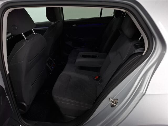 Volkswagen GOLF 1.5 TSI Life Bussines Stoelverwarming Navi Led