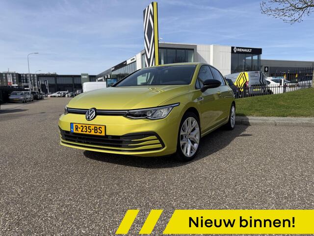 Volkswagen GOLF 1.0 eTSI Life Business / + 19"winterset / adaptieve cruisecontrol / navigatie