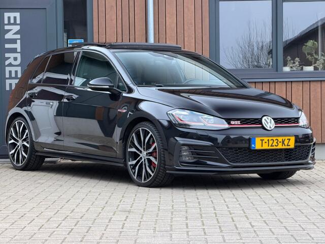 Volkswagen GOLF 2.0 TSI GTI DSG Pano Camera Dynaudio Honeycom.