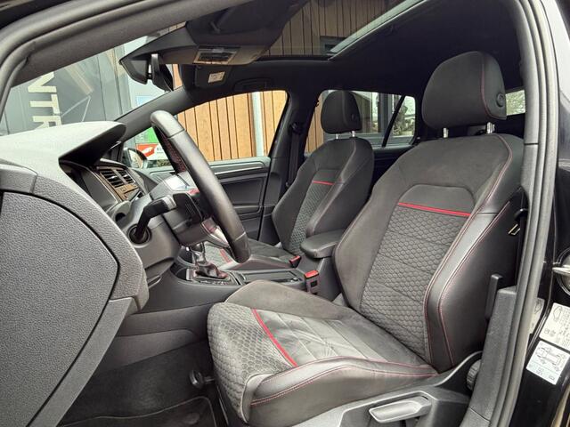 Volkswagen GOLF 2.0 TSI GTI DSG Pano Camera Dynaudio Honeycom.