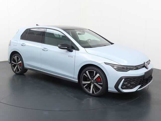 Volkswagen GOLF 8 GTE 1.5 eHybrid 200 kW / 272 PK Hatchback 6-DSG | Panoramadak | Black Style |