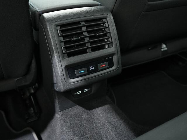 Volkswagen GOLF 1.4 e-HYBRID GTE 245PK | Keyless | Matrix LED