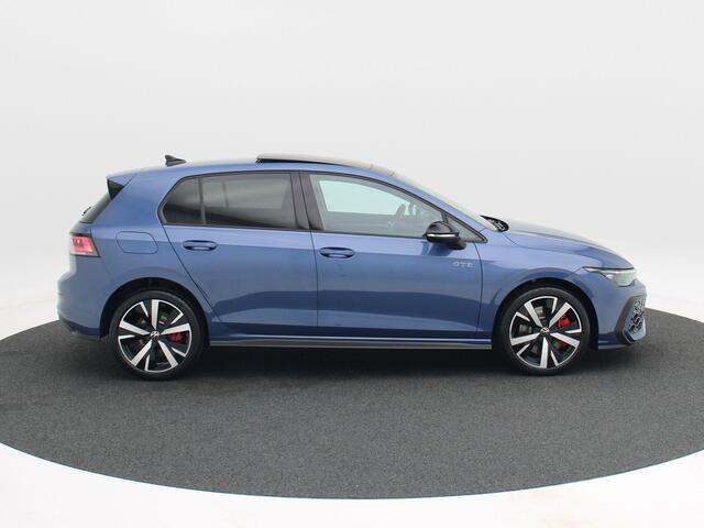 Volkswagen GOLF 1.5 TSi 272 Pk Automaat eHybrid GTE | Panoramadak | Matrix LED | Head-Up Display | Stoel- & Stuurverwarming | Stoel koeling | Camera | Draadloos Laden | Trekhaak | 23.682 Km!