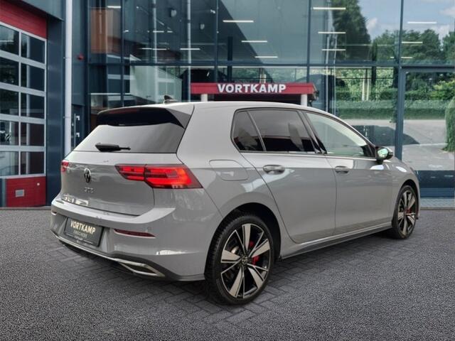 Volkswagen GOLF 1.4 TSI GTE CAMERA/ACC/STOEL+STUURVERW/NAVI/CARPLAY
