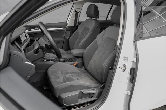 Volkswagen GOLF 1.5 eTSI Pano Virtual Dash Camera ACC