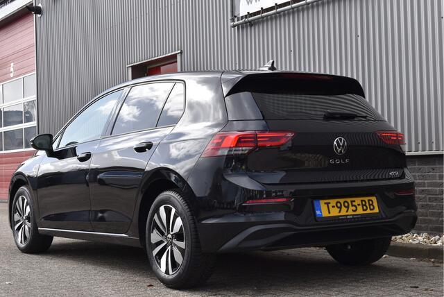 Volkswagen GOLF 1.0 eTSI Business Adaptive cruise, ErgoActive+memory, Stuur/Stoelverwarming, Carplay,