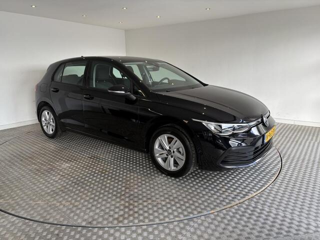 Volkswagen GOLF 1.0 eTSI Life - Apple Carplay/Android Auto