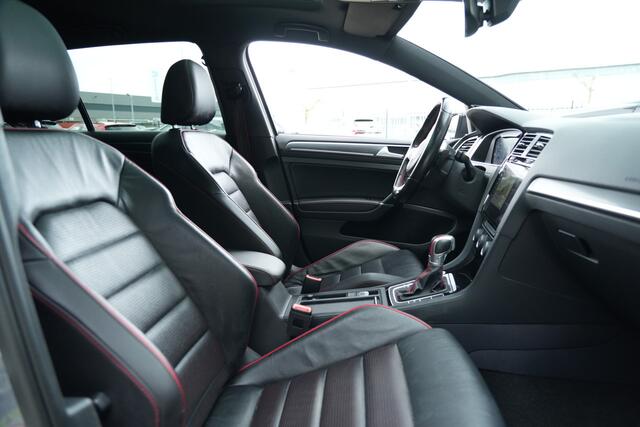 Volkswagen GOLF 2.0 TSI GTI TCR 290pk Panoramadak/Dynaudio/Akrapovic