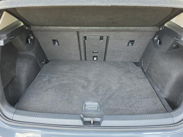 Volkswagen GOLF 1.5 TSI Style * LED * NAVI * NAP * CAMERA *