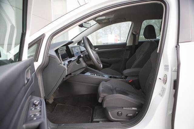 Volkswagen GOLF 1.5 eTSI Style | Massage | Memory | Sfeerverlichting |