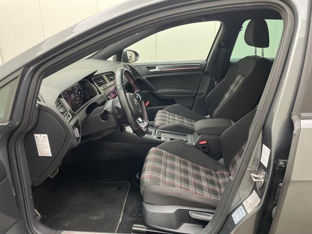 Volkswagen GOLF 2.0 TSI GTI Perf.