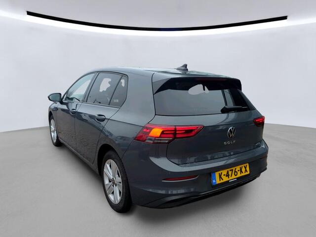 Volkswagen GOLF 1.0 eTSI Life Business DSG Automaat Camera / Clima / Navigatie / Memorystoel verwarmd/ Parkeersensoren / LED /