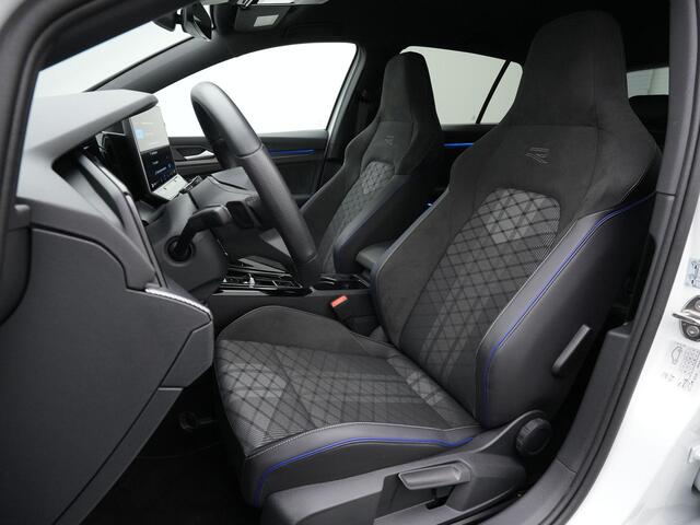 Volkswagen GOLF 1.5 eTSI 150 pk DSG R-Line | IQ Light | Achteruitrijcamera | Adaptive Cruise | Stuur-/stoelverwarming | Sportonderstel