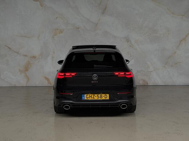 Volkswagen GOLF 2.0 TSI GTI Clubsport / Pano / Camera /