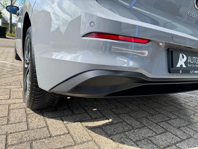 Volkswagen GOLF 1.5 TSI Life | Led | Navi | App-conn. | stoelverw. | LMV