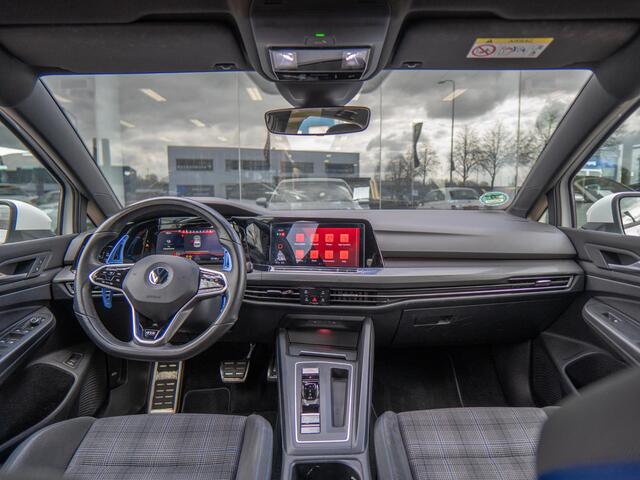 Volkswagen GOLF 1.4 eHybrid GTE | ACC | Stuurverwarming | Apple CarPlay & Android Auto