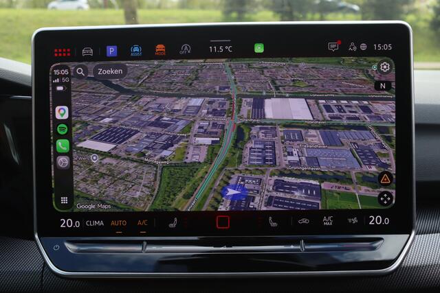 Volkswagen GOLF 2.0 TSI GTI 301PK Clubsport Akrapovic/Pano/Blackstyle/IQ.Light/Camera/Headup/19"