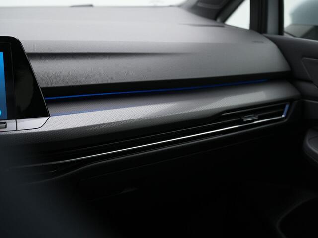 Volkswagen GOLF 1.4 eHybrid 245 pk GTE | Stuur-/stoelverwarming | Adaptive Cruise | Navigatie | Parkeersensoren voor/achter