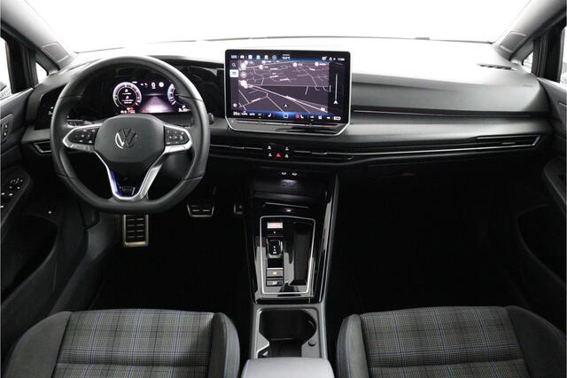 Volkswagen GOLF 8.5 1.5 eHybrid GTE 272PK DSG | IQ Led | Elec. trekhaak | Headup | Stoel- & stuurverw. - RIJKLAAR