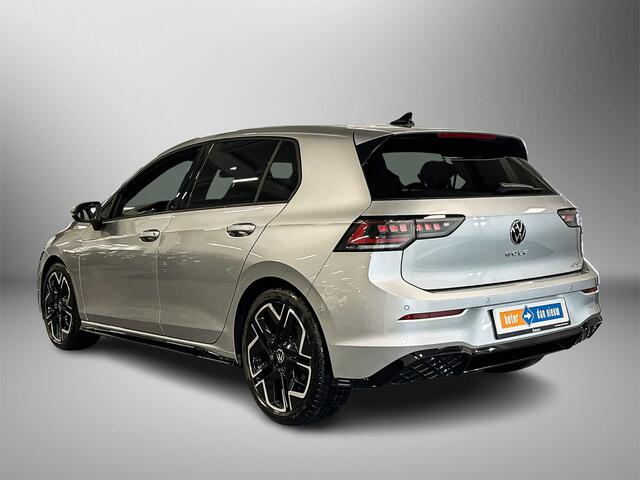 Volkswagen GOLF 1.5 150pk eTSI R-Line Edition Dodehoeksensoren | Achteruitrijcamera | Stoelverwarming