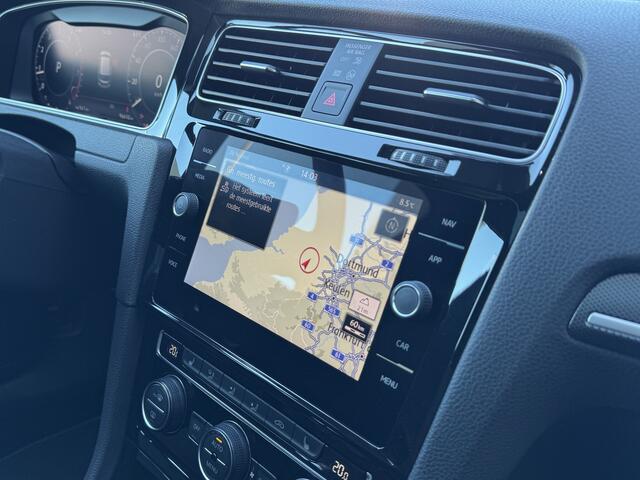 Volkswagen GOLF 7,5 GTI TCR 2.0 TSI 290pk DSG / Aut. Akrapovic Dynaudio Panoramadak 1ste eigenaar 96dkm!!