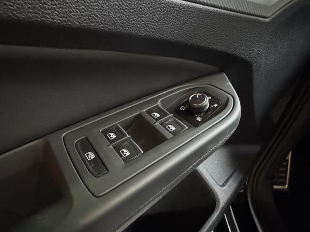 Volkswagen GOLF 8.5 Goal 1.5 eHybrid Navigatie Airco LMV PDCc 150pk