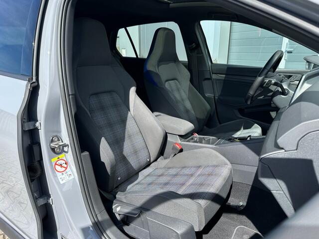 Volkswagen GOLF 1.4 eHybrid GTE 2021 *BTW *Pano *Adaptive *IQ light *18inch