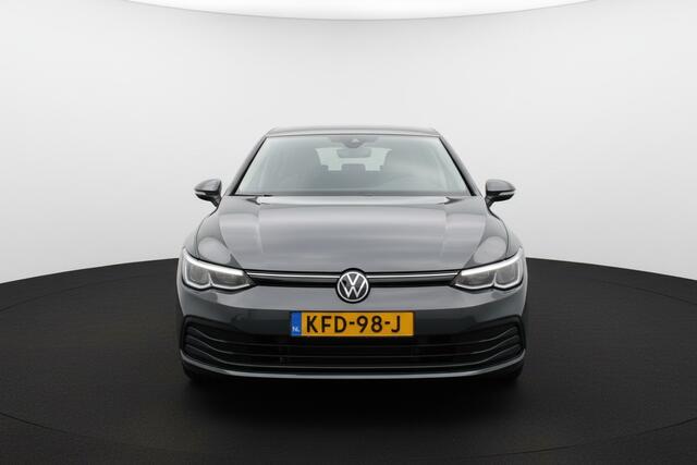 Volkswagen GOLF Variant eTSI 110PK DSG LIFE NAVI/PDC/CARPLAY