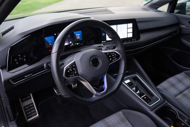 Volkswagen GOLF 1.4 eHybrid GTE , Adap. cruise, Virtual cockpit,