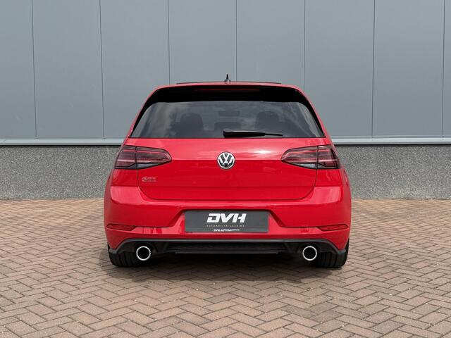 Volkswagen GOLF 2.0 TSI GTI Performance PANO | DCC | DYN | KEYLESS