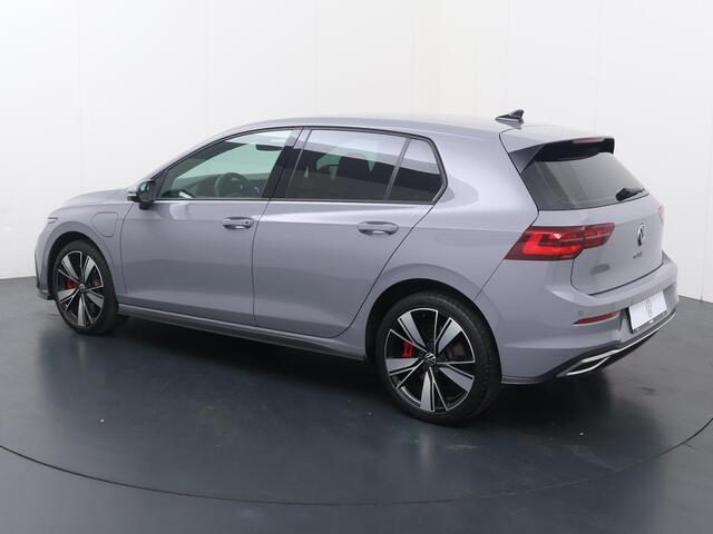 Volkswagen GOLF 1.4 eHybrid GTE | 245 PK | SoH 100% | Matrix LED IQ.Light koplampen | Adaptive cruise control | Achteruitrijcamera |
