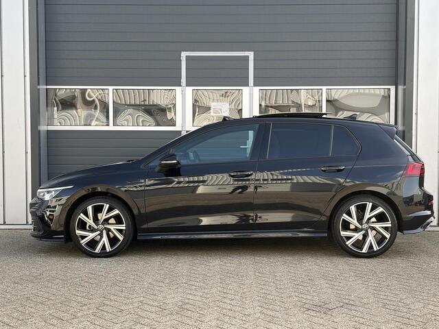 Volkswagen GOLF 1.5 eTSI R-Line Business | Panoramadak | Keyless | Stoel verwarming | Camera |
