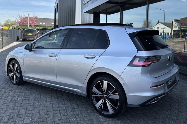 Volkswagen GOLF 1.4 GTE 245pk eHybrid Panorama IQ Matrix SmartPhon