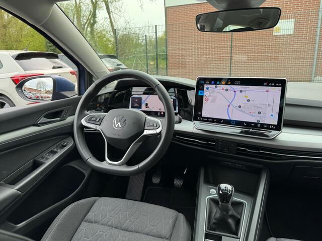 Volkswagen GOLF 1.5 TSI 115PK LIFE CAMERA/NAVI/HEAD-UP wordt verwacht!