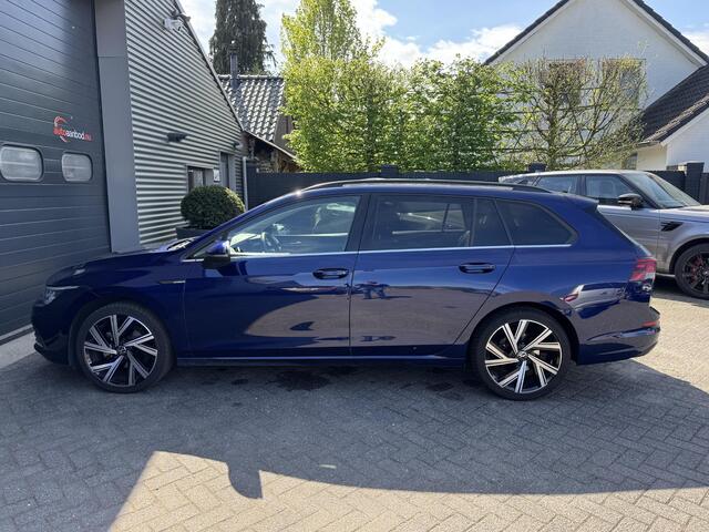 Volkswagen GOLF Variant 1.5 eTSI R-Line | Navigatie | Camera | DAB | Trekhaak |