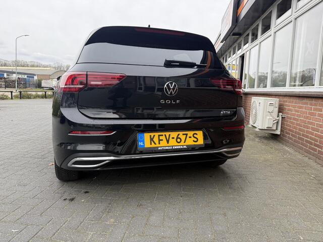 Volkswagen GOLF 1.5 eTSI Oranje Edition Carplay - Stuur en Stoelverwarming - Full Options -