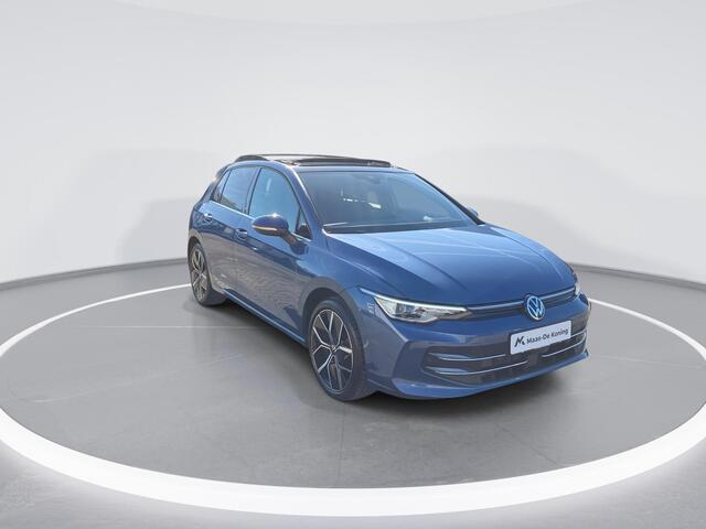 Volkswagen GOLF 1.5eTSI/150PK Style DSG · Panoramadak · Apple/Android Car Play · Navigatie · Stoelverwarming · Garantie t/m 16-05-2027