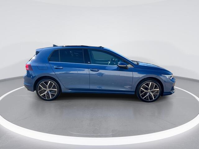 Volkswagen GOLF 1.5eTSI/150PK Style DSG · Panoramadak · Apple/Android Car Play · Navigatie · Stoelverwarming · Garantie t/m 16-05-2027