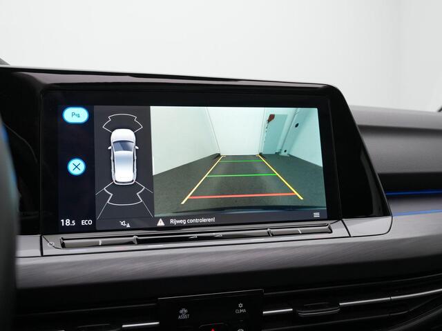 Volkswagen GOLF 1.4 eHybrid 204 pk Style | Panoramadak | Geheugen-/massagestoel | Achteruitrijcamera | Adaptive Cruise | Navigatie