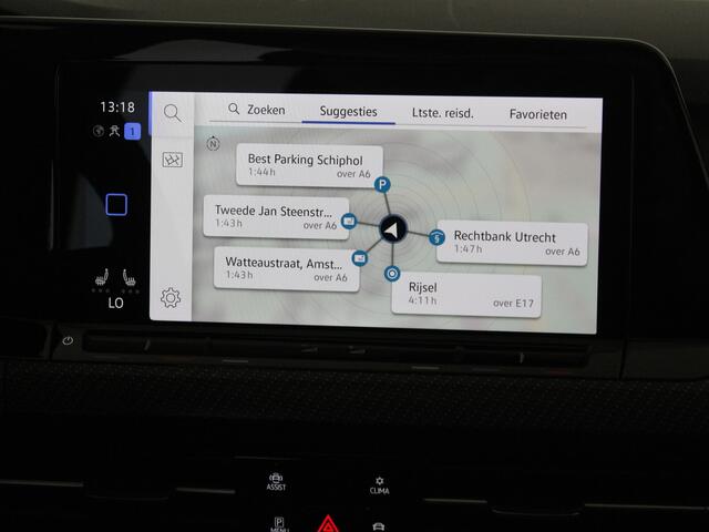 Volkswagen GOLF 1.5 eTSI R-Line Business+ | Panoramadak | Clima | Carplay |