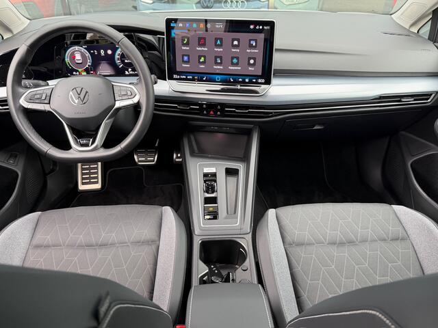 Volkswagen GOLF 1.5 eHybrid GOAL | Camera | Head-Up | Dode hoek | Carplay | Rijklaar incl. garantie